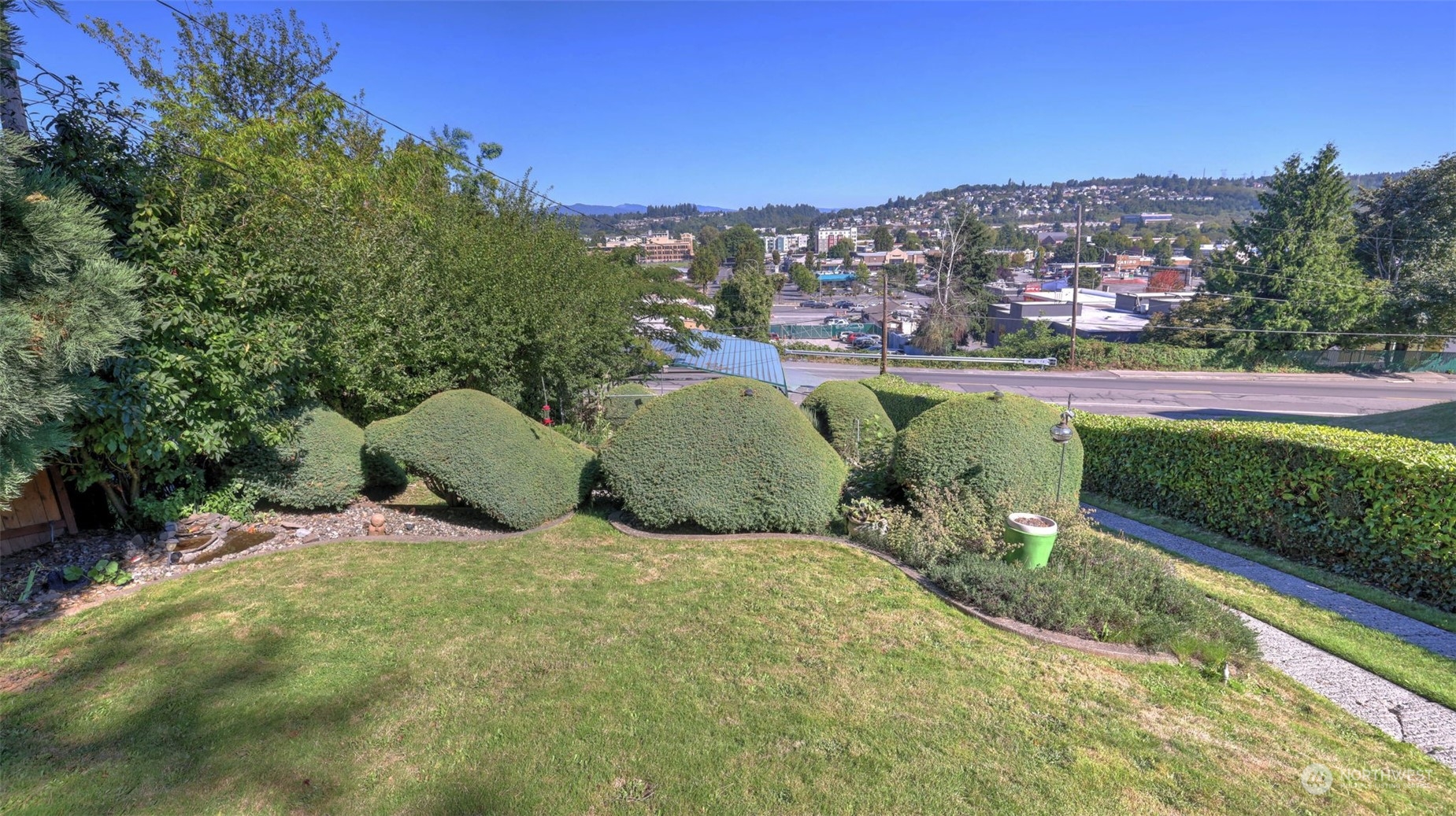 217 Hardie Avenue Southwest Renton, WA 98057 - Photo 23 of 29