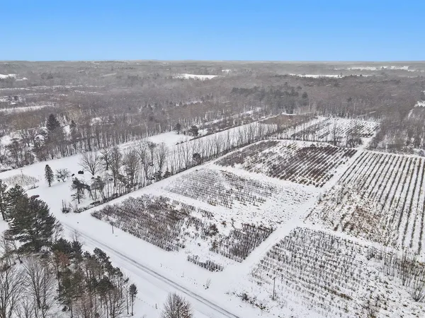 $160,000 | 61199 County Road 380, Bangor, MI 49013