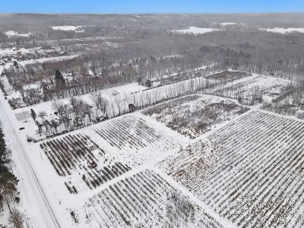 $160,000 | 61199 County Road 380, Bangor, MI 49013