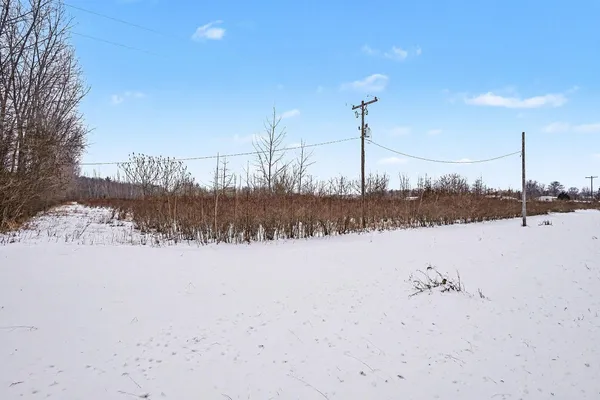 $160,000 | 61199 County Road 380, Bangor, MI 49013