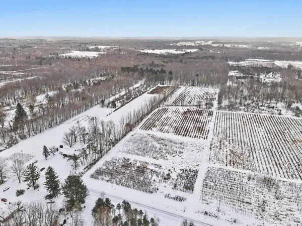 $160,000 | 61199 County Road 380, Bangor, MI 49013