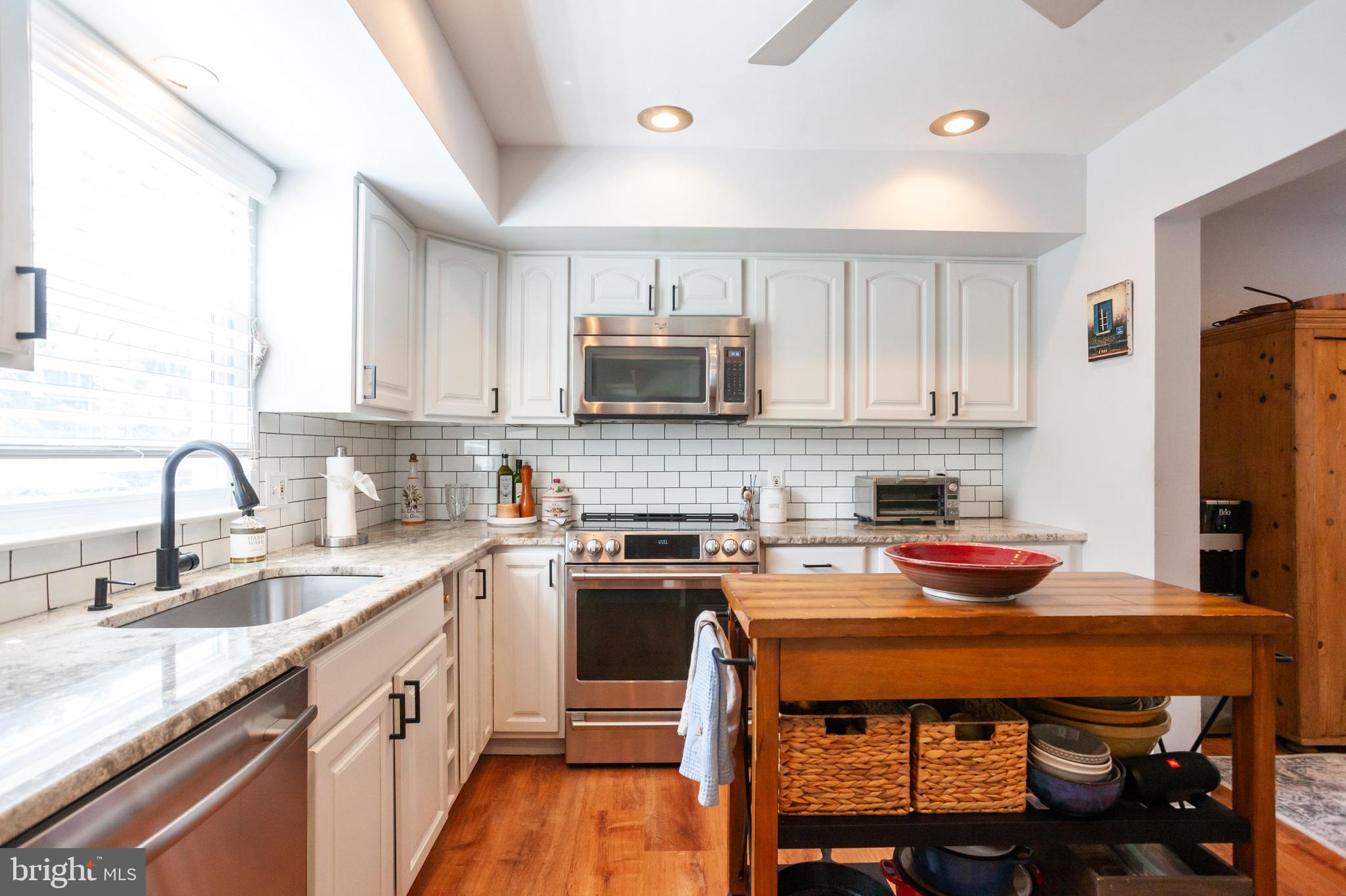4616 Sands Way Doylestown, PA 18902 - Photo 11 of 29 Newly Renovated Kitchen