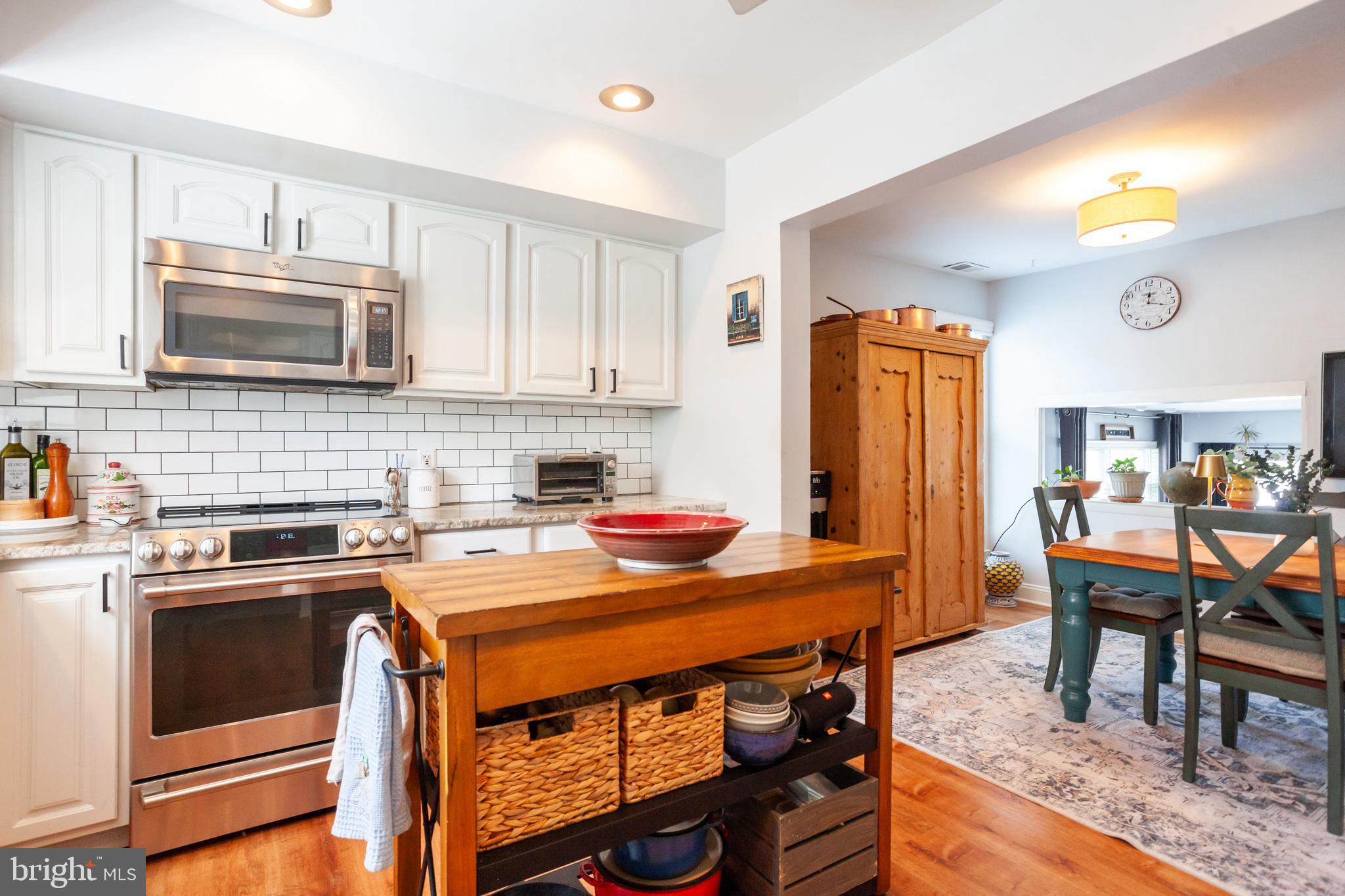 4616 Sands Way Doylestown, PA 18902 - Photo 9 of 29 Newly Renovated Kitchen