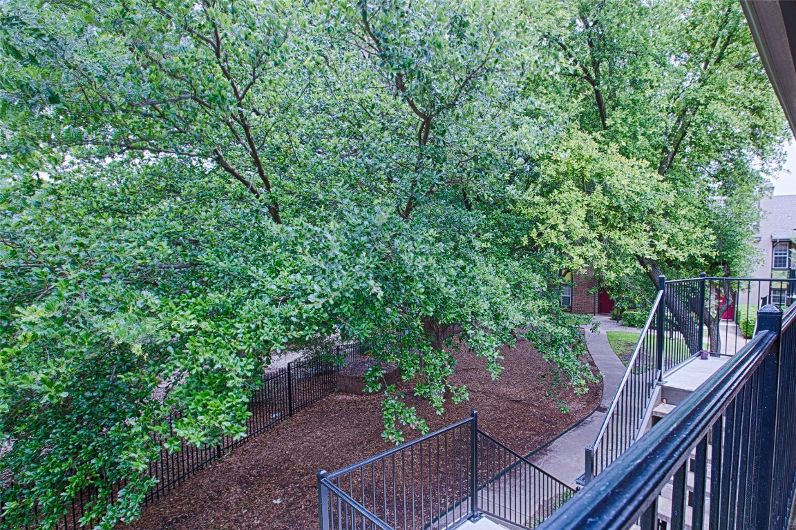 7685 Northcross Drive, Unit 426 Austin, TX 78757 - Photo 4 of 35 a view of outdoor space and yard