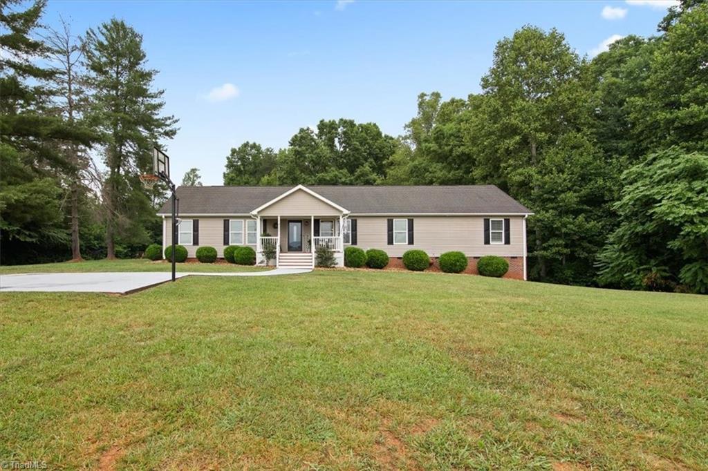 1420 Smith Road Westfield, NC 27053 - Photo 31 of 37 Gallery Image 31