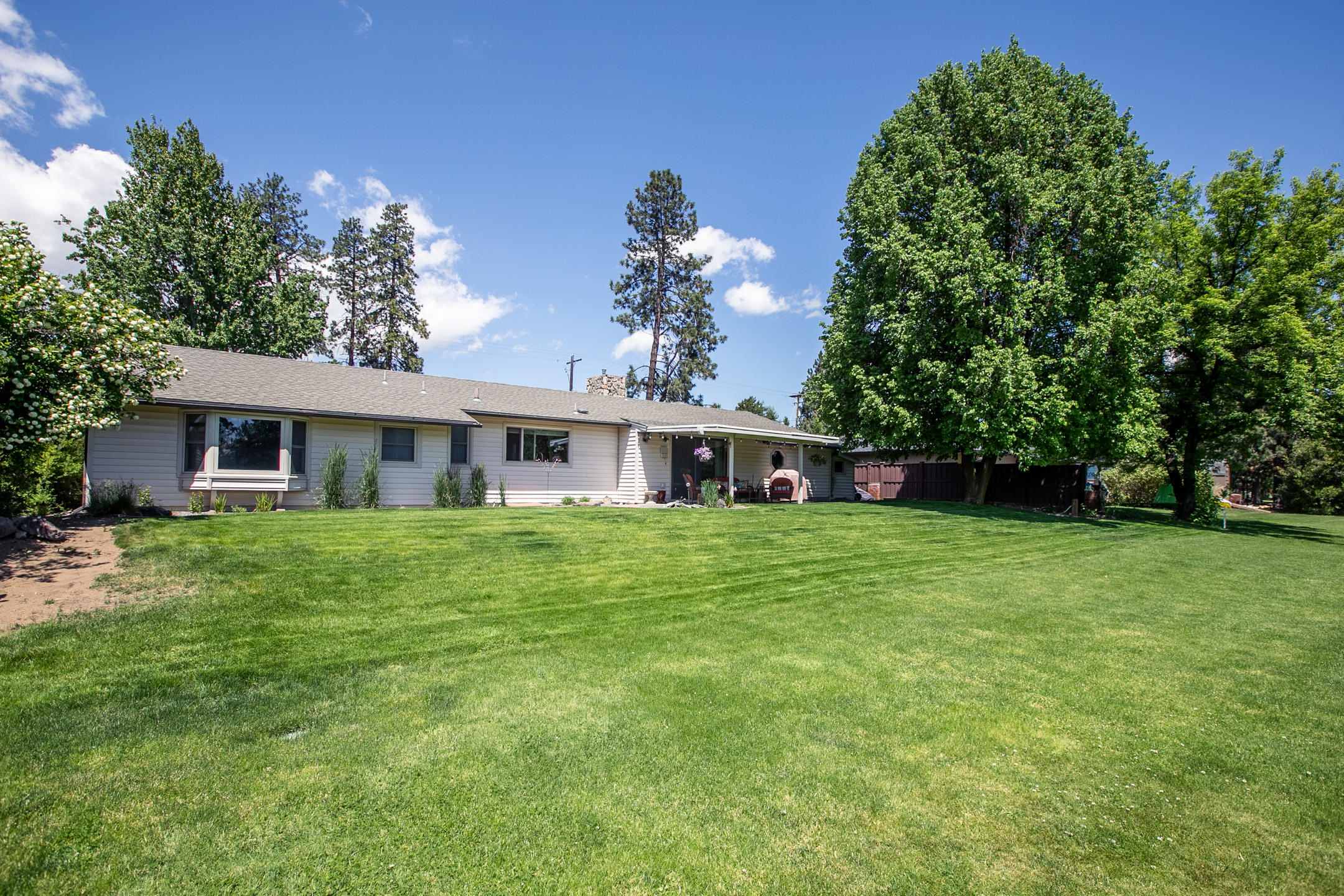 61056 Parrell Road Bend, OR 97702 - Photo 25 of 30 2020_06-01_parrell_extras-8