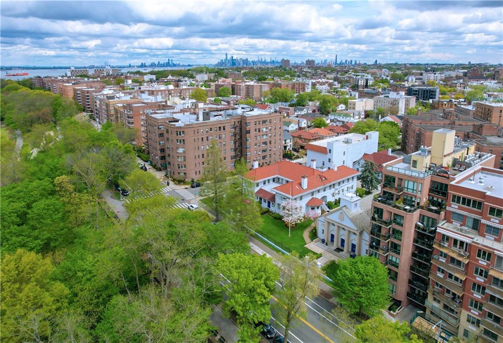 9917 Shore Road, Unit 5B Brooklyn, NY 11209 - Photo 18 of 21 Gallery Image 18