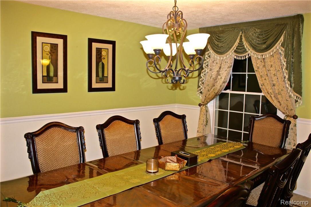 36110 Congress Road Farmington, MI 48335 - Photo 10 of 28 you10.jpg