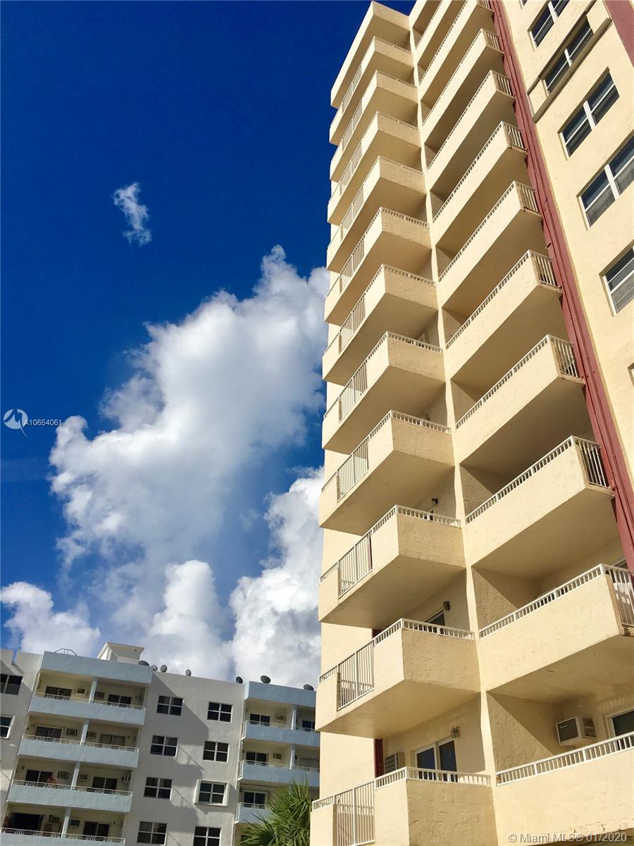 200 South Birch Road, Unit 303 Fort Lauderdale, FL 33316 - Photo 2 of 13