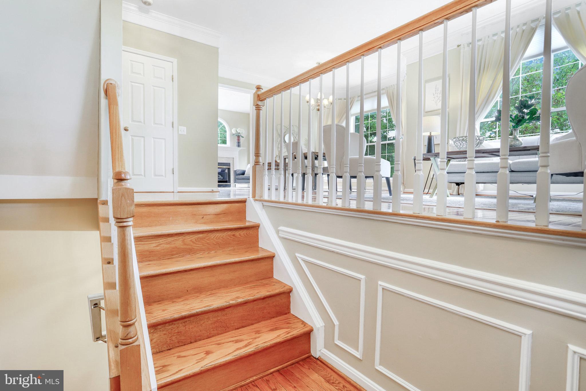 6001 Riddle Walk Alexandria, VA 22312 - Photo 5 of 85 Elegant Wood Flooring