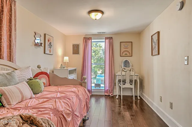 $475,000 | 217 South Irish Street, Greeneville, TN 37743