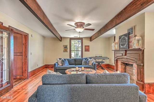 $475,000 | 217 South Irish Street, Greeneville, TN 37743