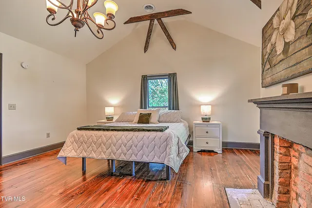 $475,000 | 217 South Irish Street, Greeneville, TN 37743