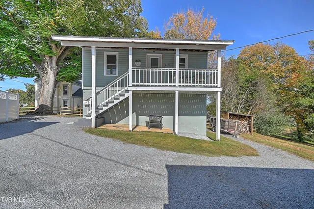 $475,000 | 217 South Irish Street, Greeneville, TN 37743