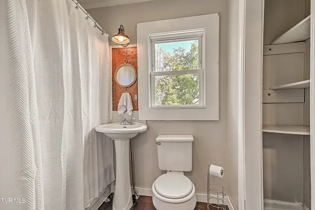 $475,000 | 217 South Irish Street, Greeneville, TN 37743