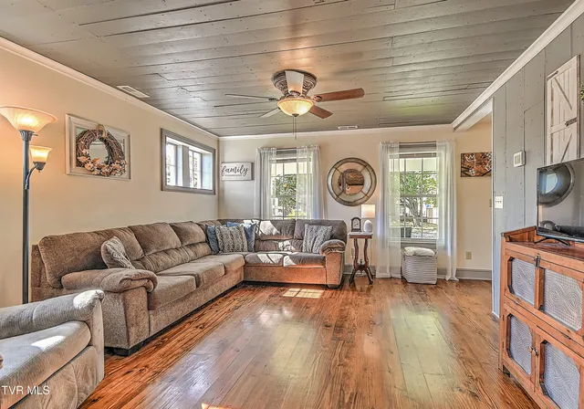 $475,000 | 217 South Irish Street, Greeneville, TN 37743