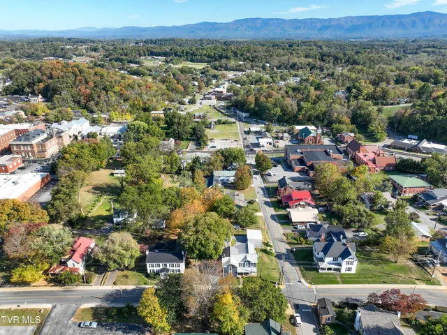 $475,000 | 217 South Irish Street, Greeneville, TN 37743