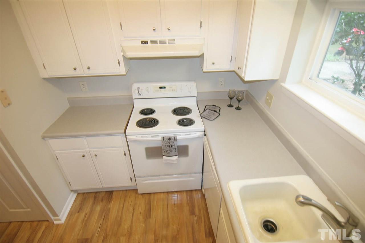 6002 Farm Gate Road Raleigh, NC 27606 - Photo 5 of 19 Gallery Image 5
