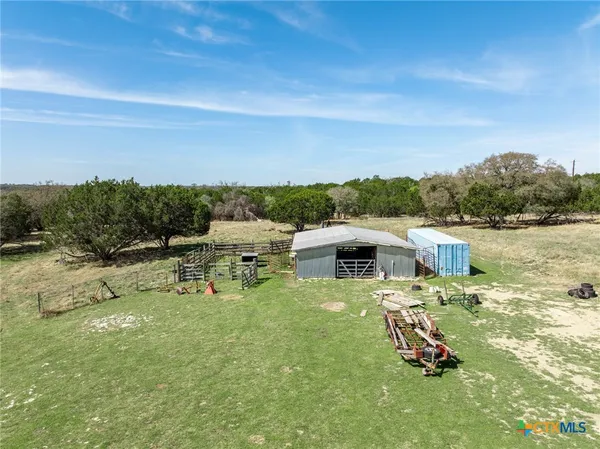 $725,000 | 5680 County Road 142, Gatesville, TX 76528