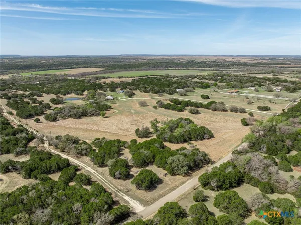 $725,000 | 5680 County Road 142, Gatesville, TX 76528