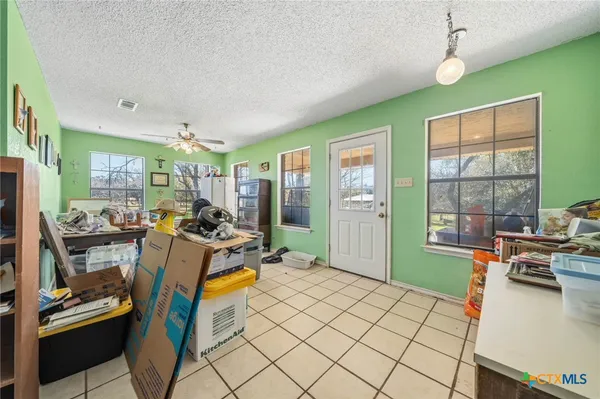 $725,000 | 5680 County Road 142, Gatesville, TX 76528