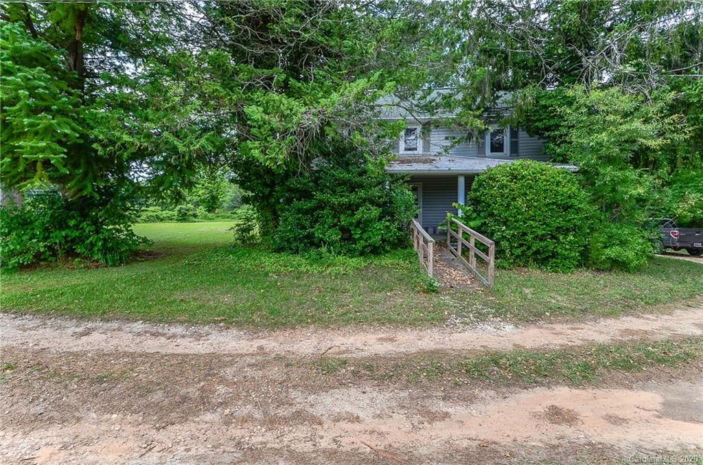 516 East Old Limestone Road York, SC 29745 - Photo 9 of 11 Gallery Image 9