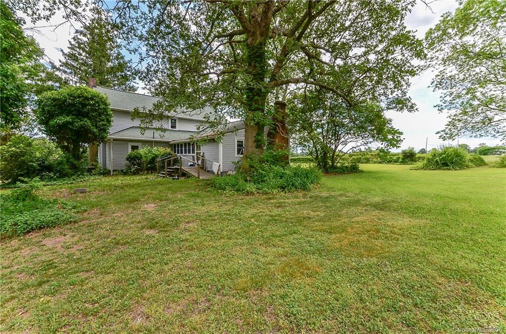 516 East Old Limestone Road York, SC 29745 - Photo 10 of 11 Gallery Image 10