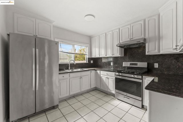 $499,000 | 1311 87th Avenue, Oakland, CA 94621