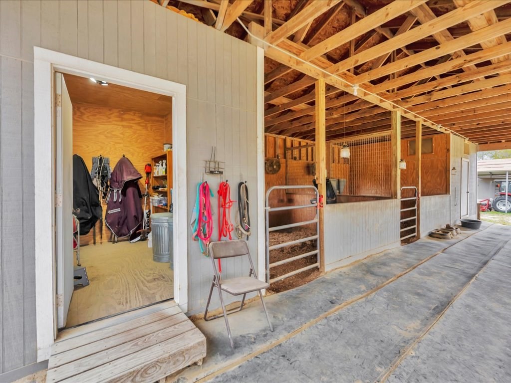 104 Wheeler Road Lufkin, TX 75901 - Photo 37 of 50 a view of a walk in closet