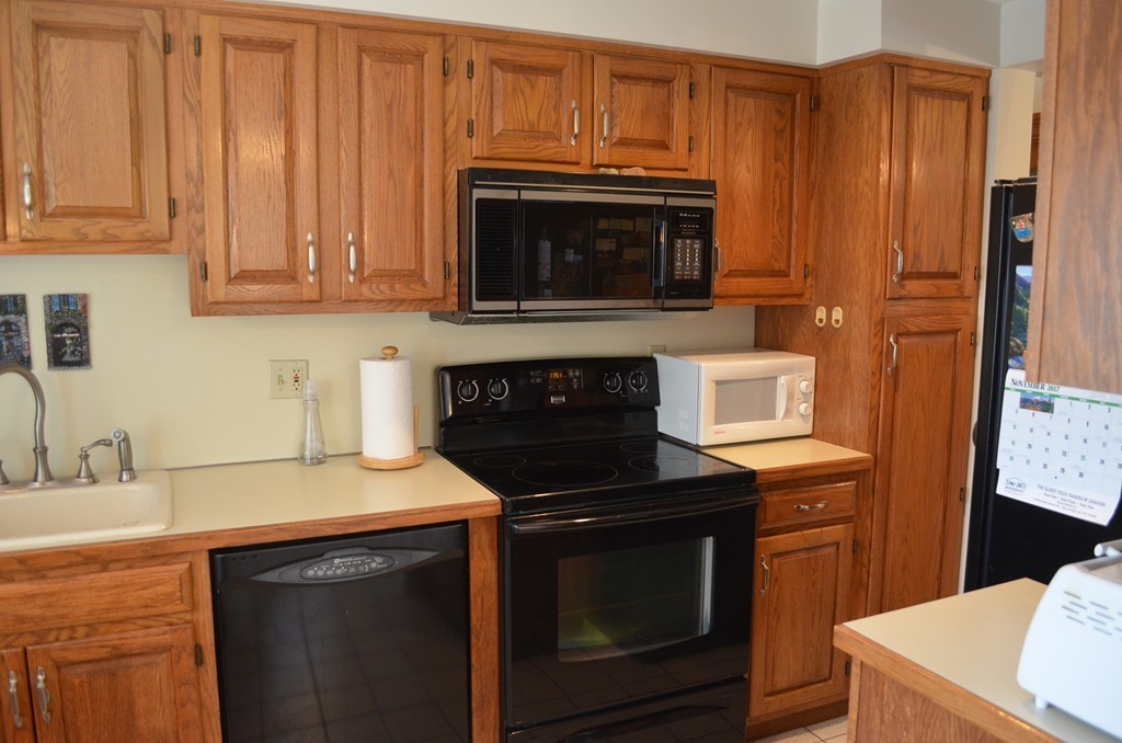 43 Abington Road, Unit 43 Danvers, MA 01923 - Photo 9 of 26 Gallery Image 9