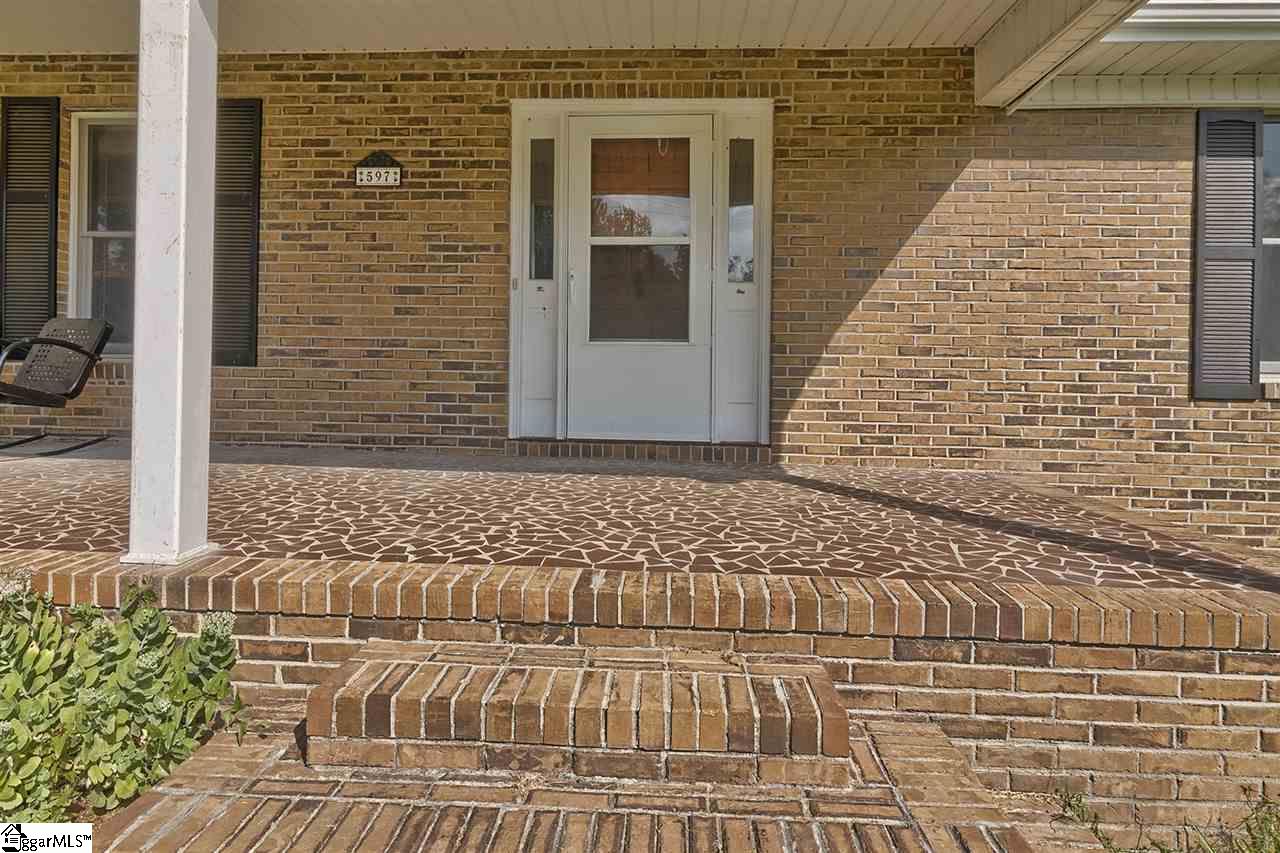 597 West Nelson Road Fountain Inn, SC 29644 - Photo 23 of 33