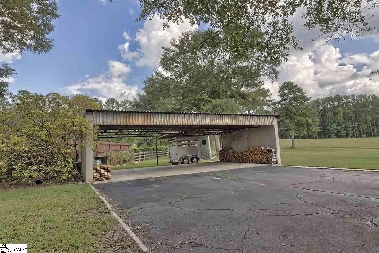 597 West Nelson Road Fountain Inn, SC 29644 - Photo 29 of 33