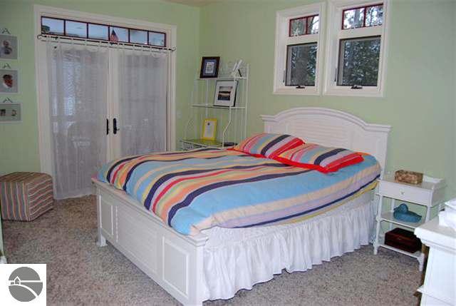 6809 East Birch Point Road Traverse City, MI 49684 - Photo 11 of 15 1699220-10.JPG