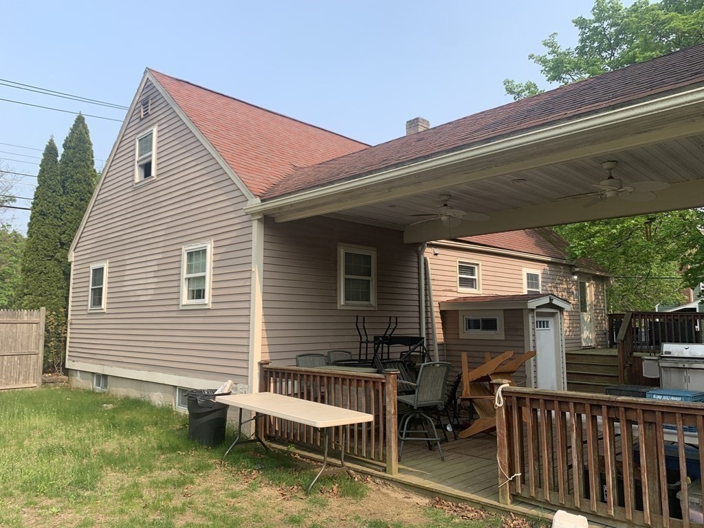 121 Foster Road Tewksbury, MA 01876 - Photo 16 of 18 Gallery Image 16