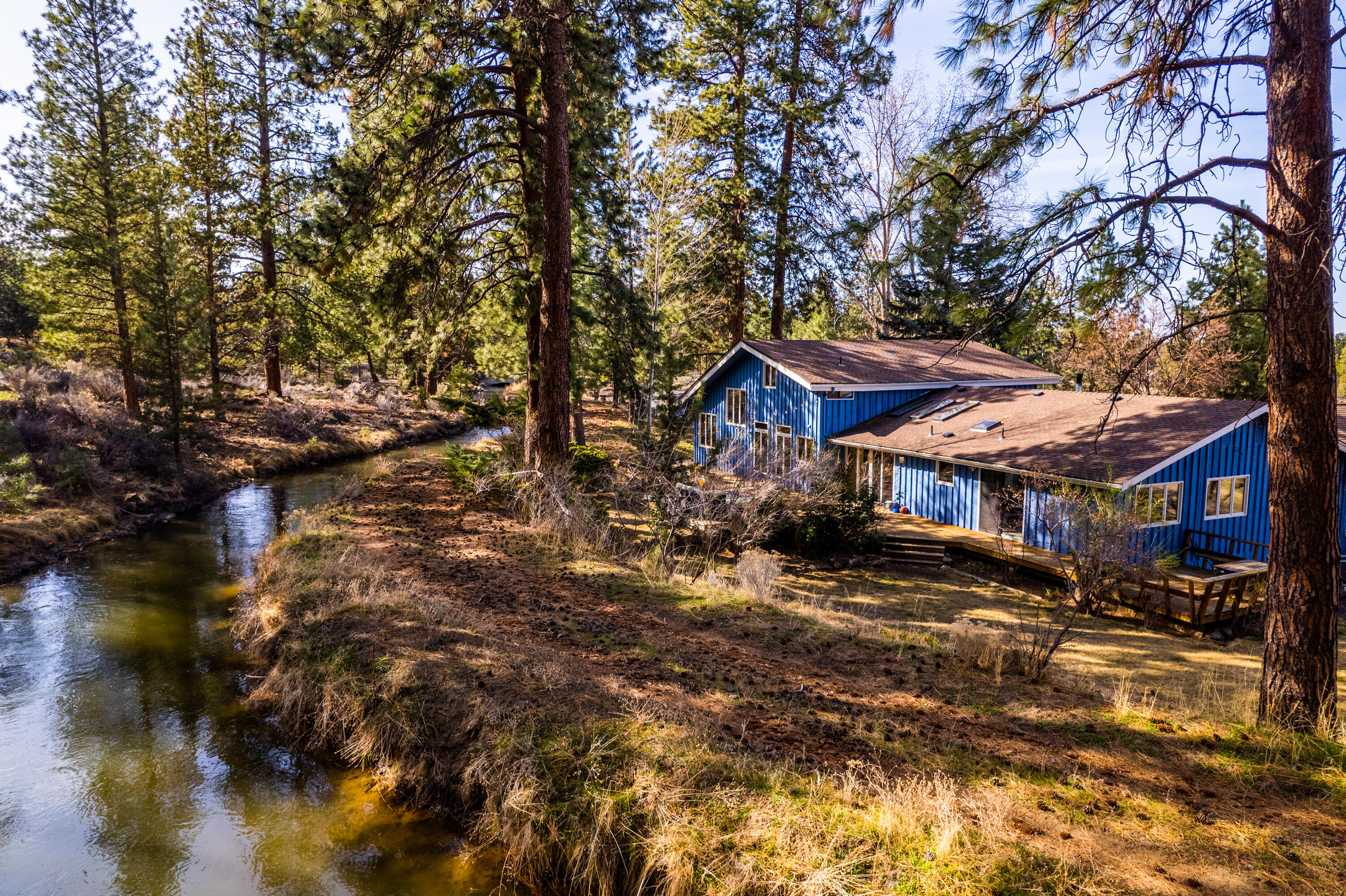60400 Woodside Road Bend, OR 97702 - Photo 21 of 42 This is seasonal, but so nice to have during the summer months.