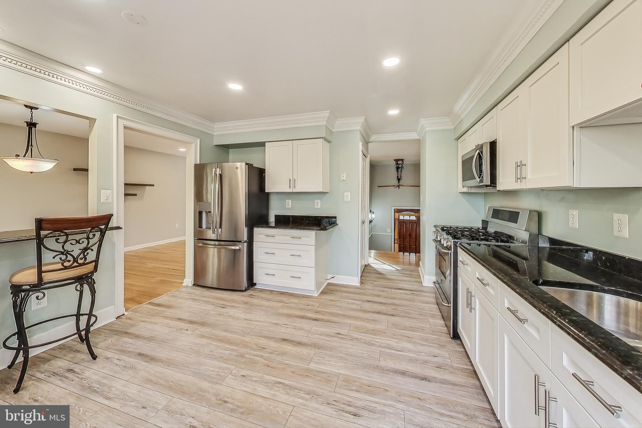 19404 Rena Court Brookeville, MD 20833 - Photo 10 of 44 Gallery Image 10