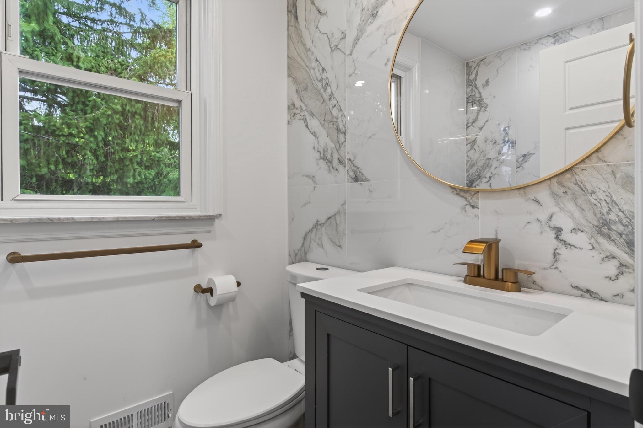 501 Hemlock Road Flourtown, PA 19031 - Photo 22 of 47 Elegant bathroom with modern finishes.