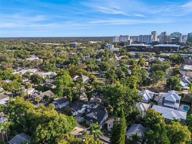 $735,000 | 210 Hibiscus Court, Orlando, FL 32801