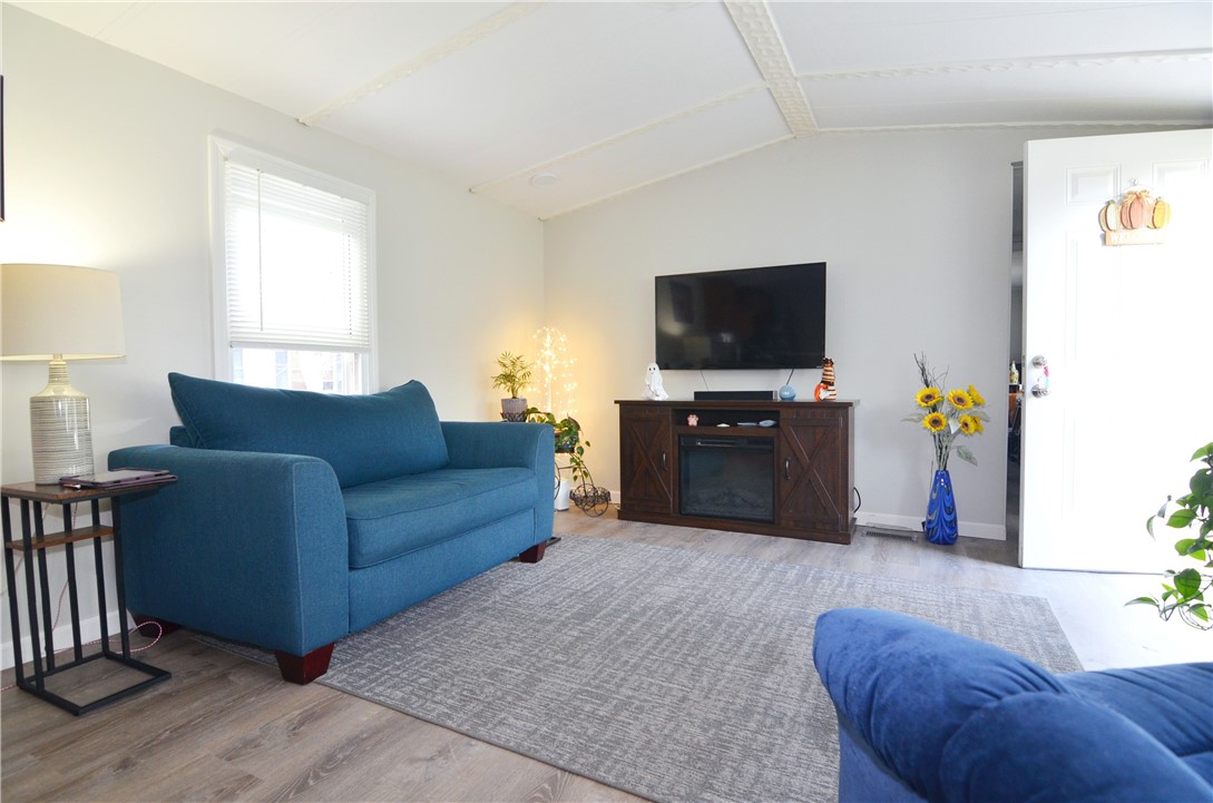 9 Lear Drive Coventry, RI 02816 - Photo 3 of 25