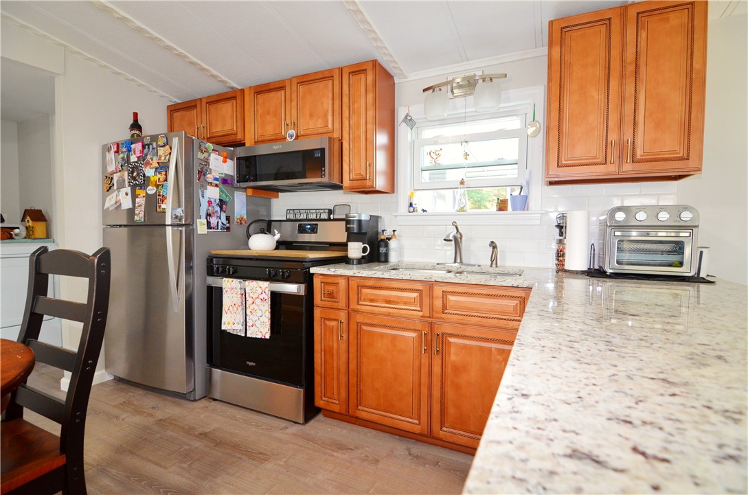 9 Lear Drive Coventry, RI 02816 - Photo 10 of 25