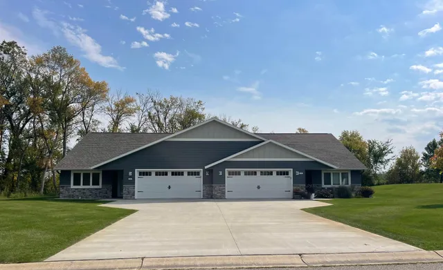 $469,900 | 381 Old Glory Drive Northeast, Alexandria, MN 56308