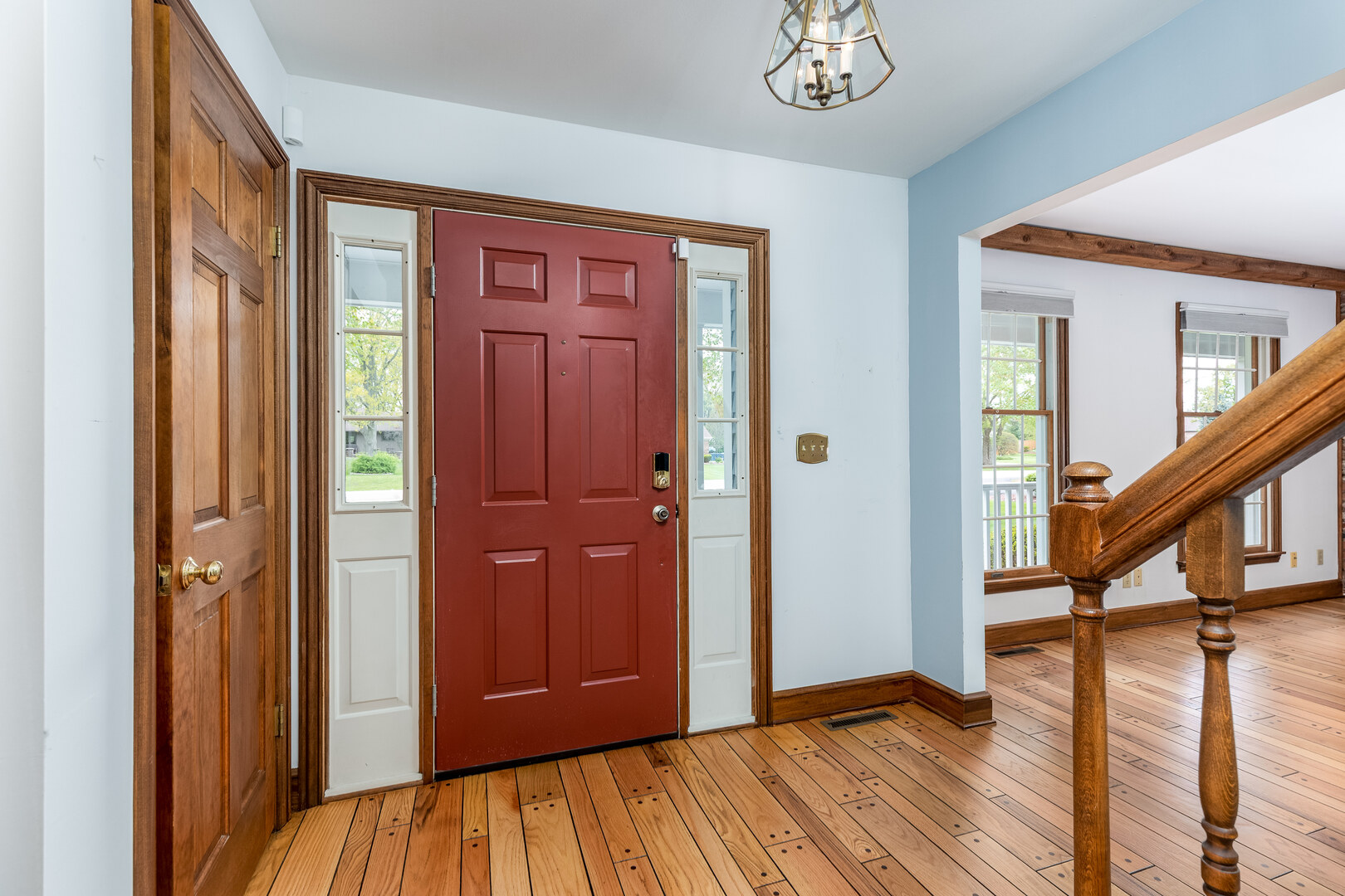 3094 East 1888th Road Ottawa, IL 61350 - Photo 3 of 43 a view of front door with hallway