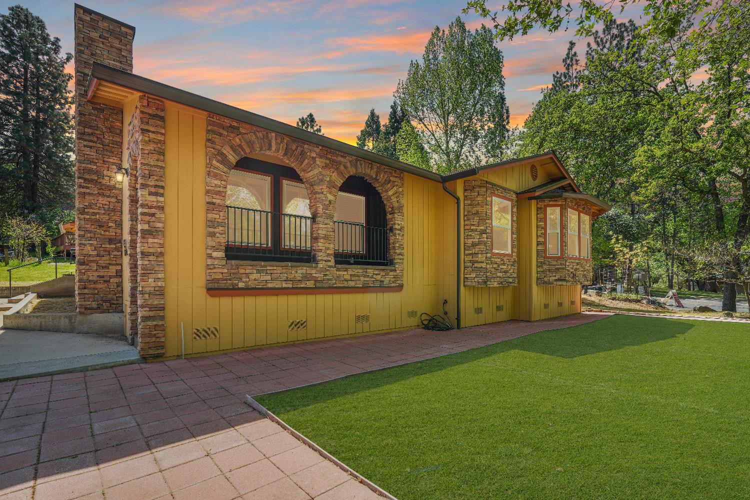 19485 Ferretti Road Groveland, CA 95321 - Photo 5 of 56