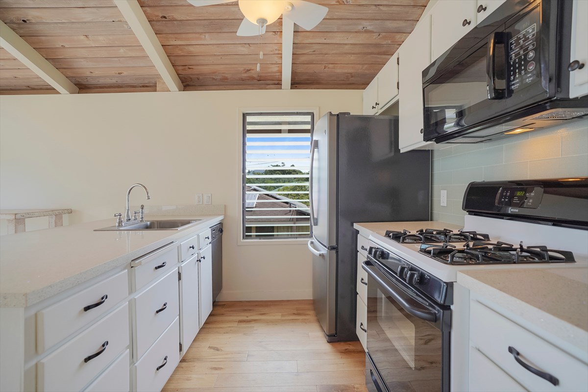 5180 Hoona Road Koloa, HI 96756 - Photo 9 of 29 Gallery Image 9