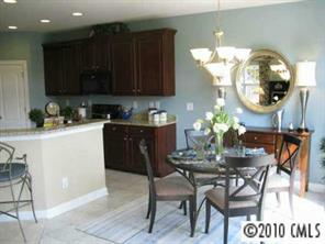11124 Sandstone Road, Unit 184 Charlotte, NC 28277 - Photo 4 of 8 Gallery Image 4