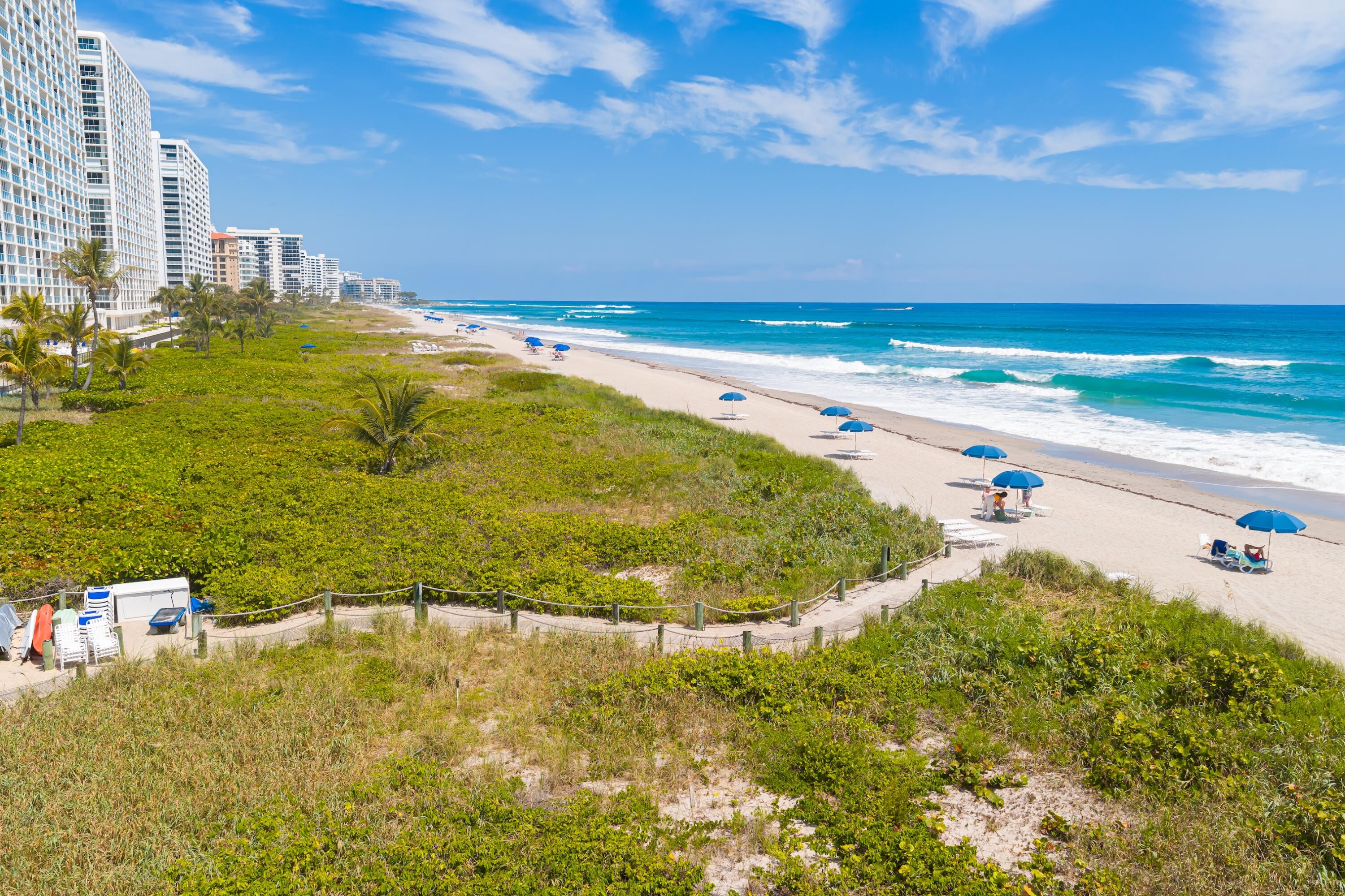 3000 South Ocean Boulevard, Unit 1404 Boca Raton, FL 33432 - Photo 28 of 45 Beach Access