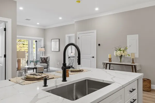 $459,900 | 10100 South Willow Street, Unit 303, Manchester, NH 03109