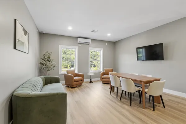 $459,900 | 10100 South Willow Street, Unit 303, Manchester, NH 03109