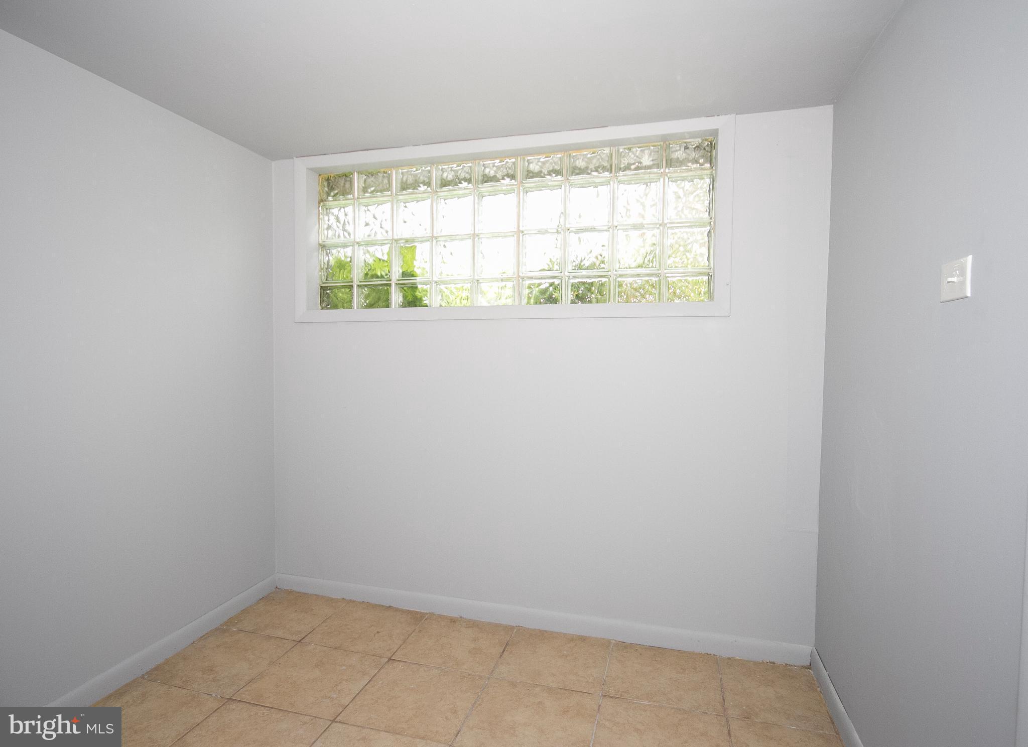 1511 Shadyside Road Baltimore, MD 21218 - Photo 22 of 28 Basement
