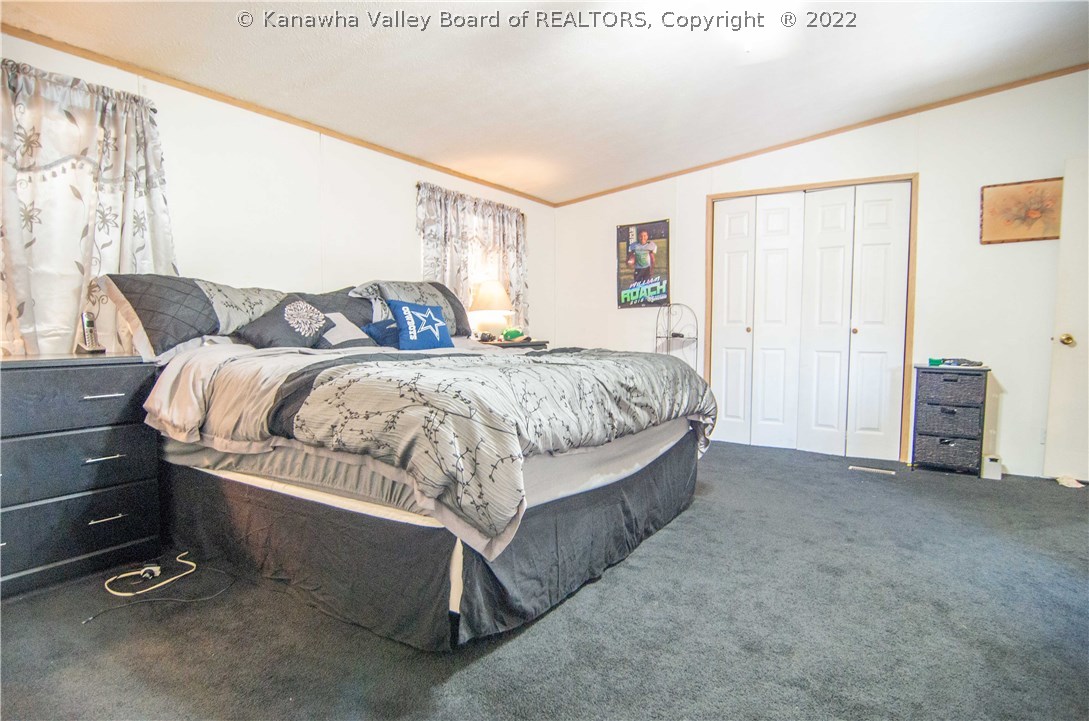 1053 Hedrick Road Scott Depot, WV 25560 - Photo 11 of 26 Gallery Image 11